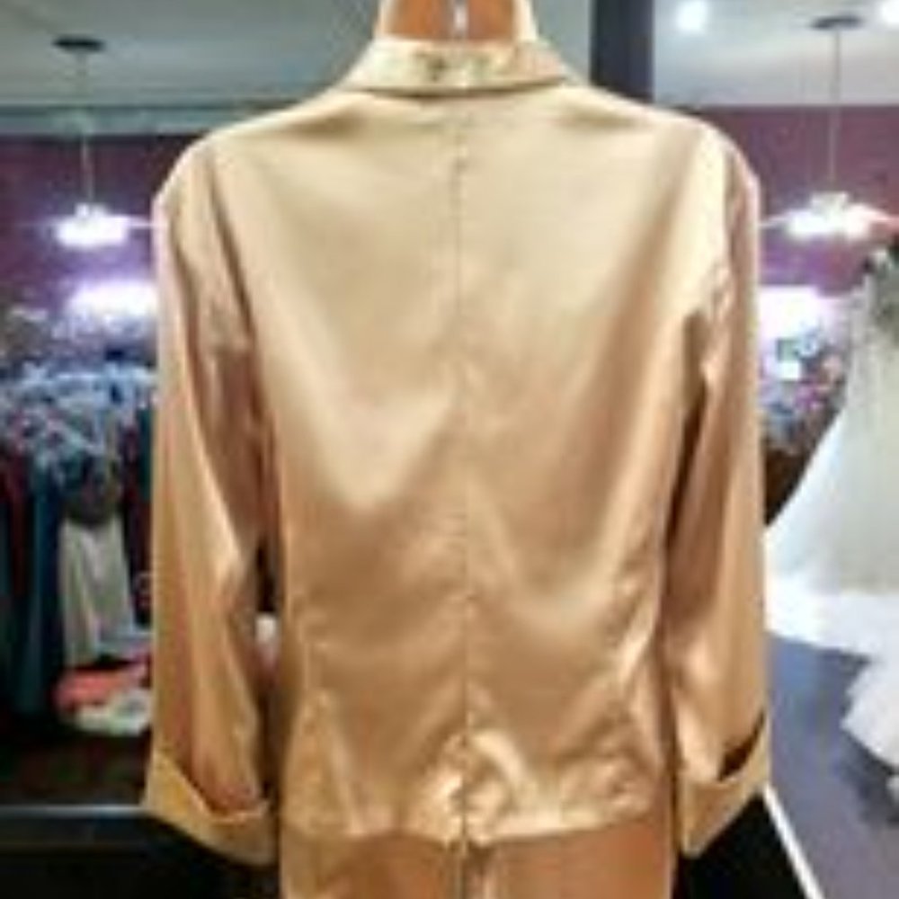 KM Collection Blouse - Picture 4 of 8